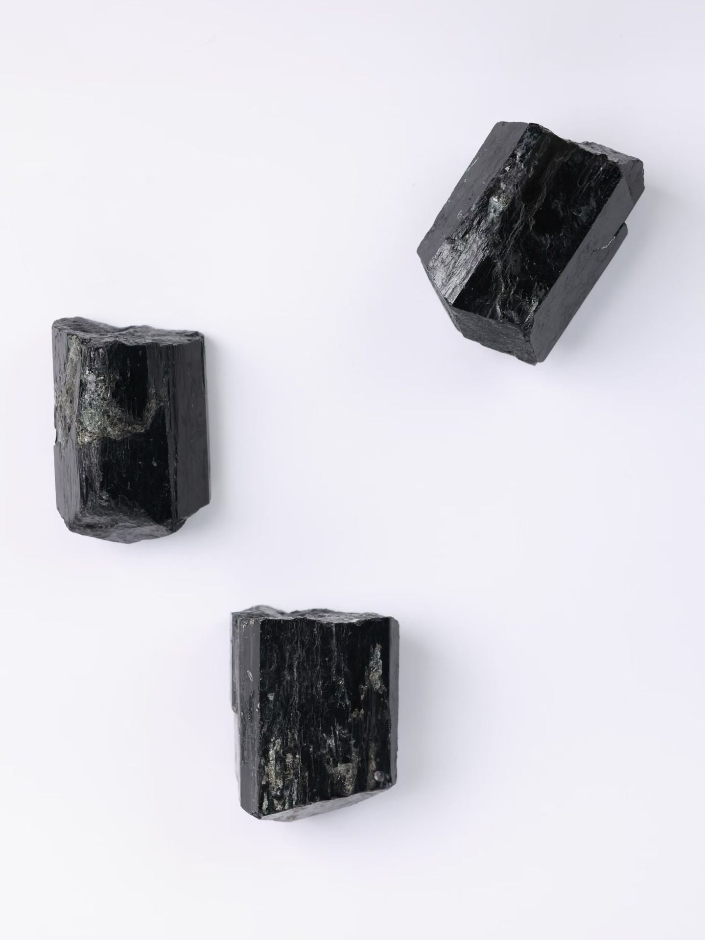 Black Tourmaline Raw Stone-黑碧璽原石