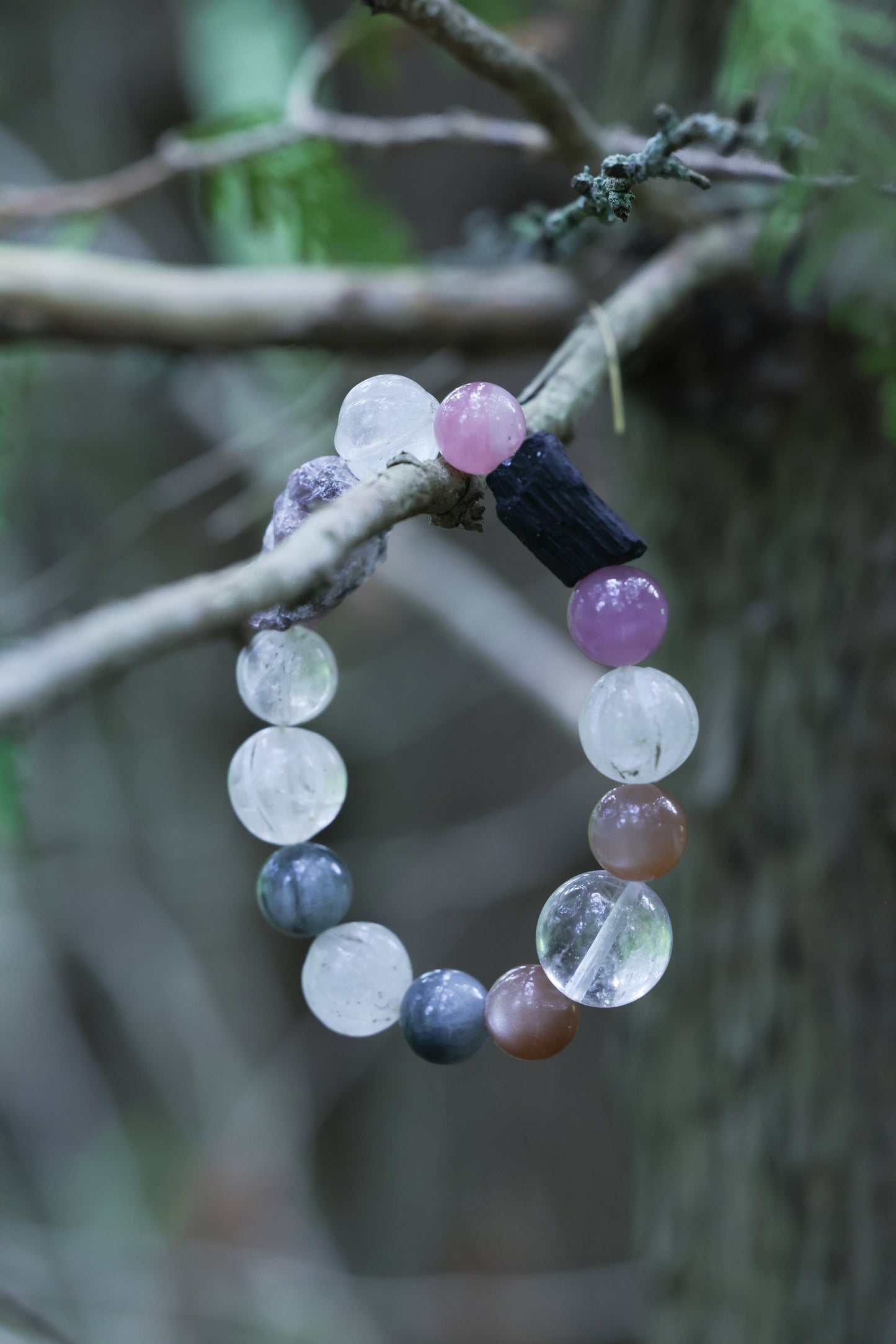 #1 Witchwood Raw Stone Crystal Bracelet🌿