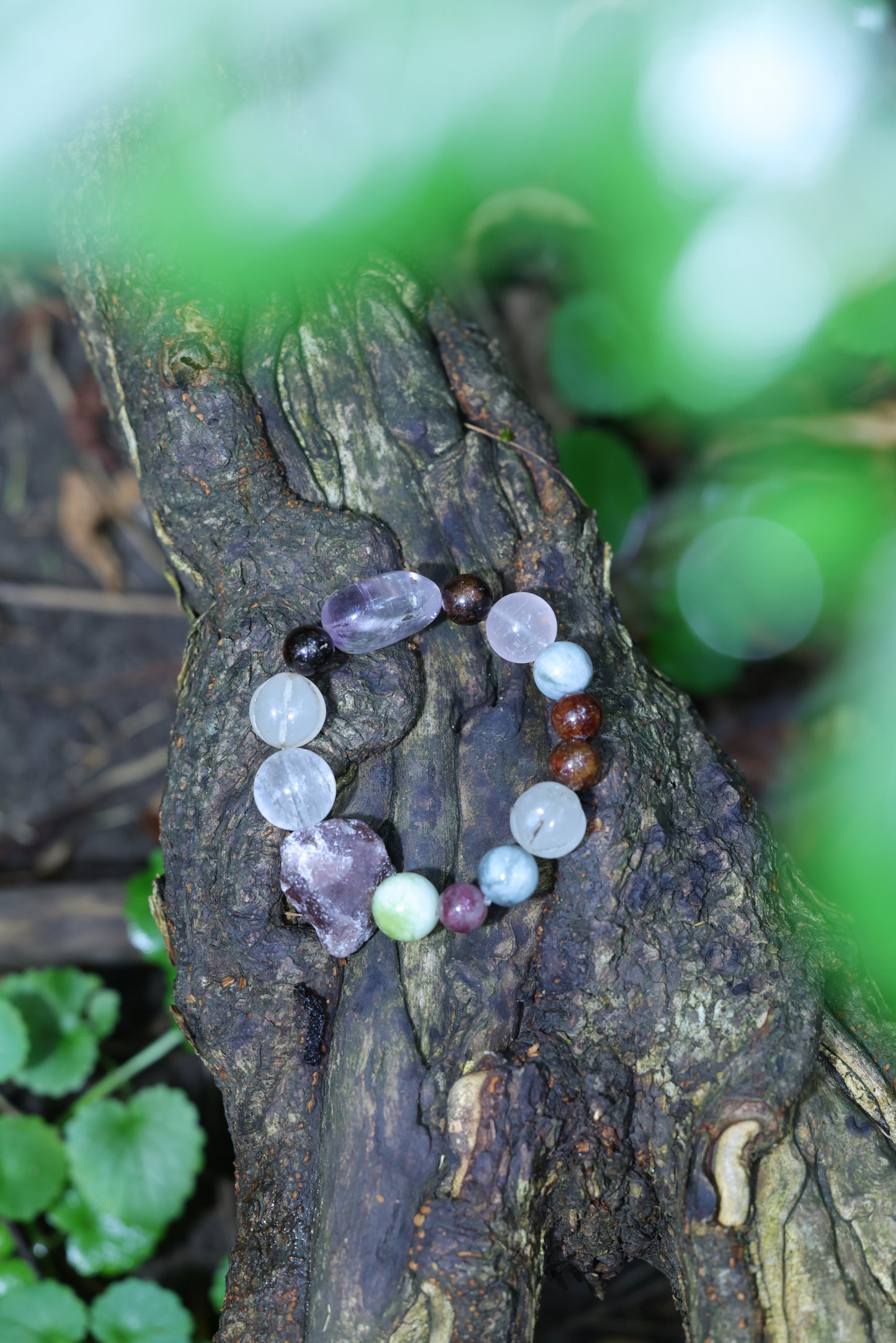 #5 🌿Witchwood Raw Stone Crystal Bracelet🌿