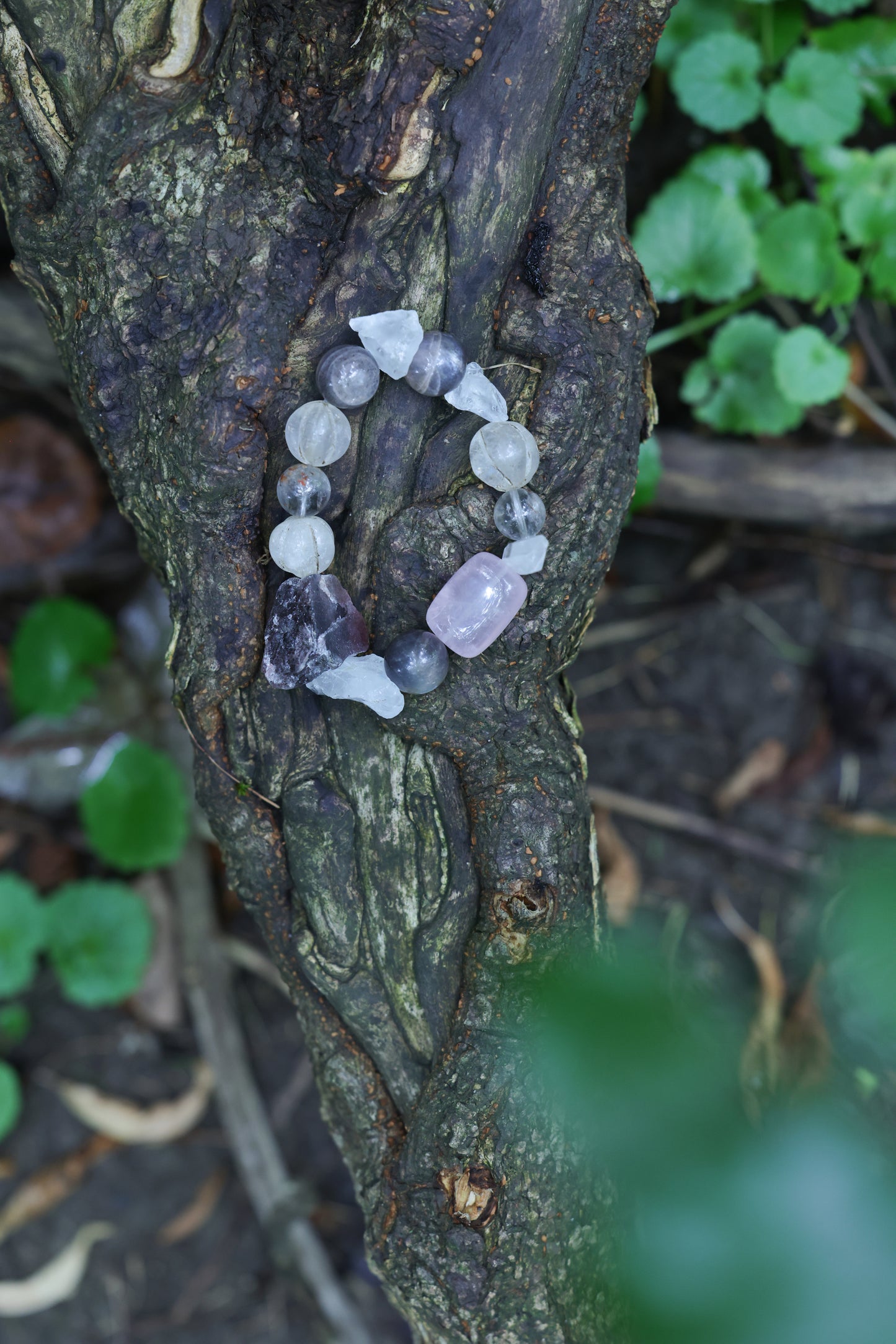 #24 🌿Witchwood Raw Stone Crystal Bracelet🌿