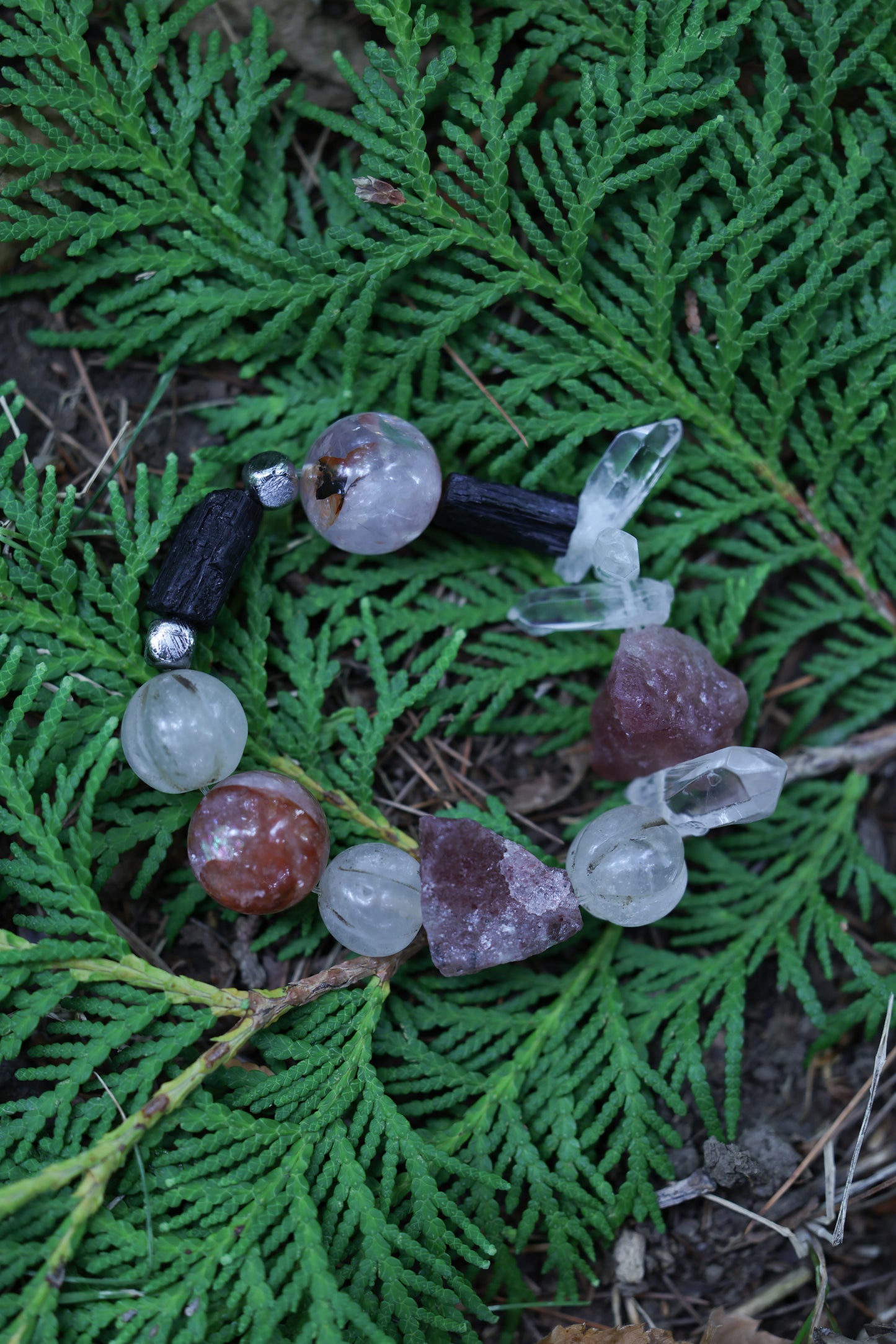 #3 Witchwood Raw Stone Crystal Bracelet🌿