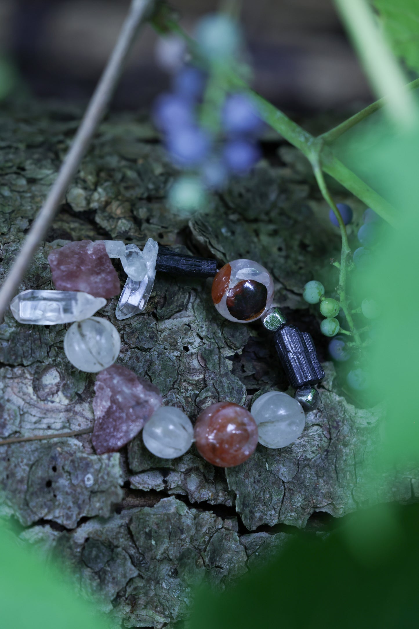 #3 Witchwood Raw Stone Crystal Bracelet🌿