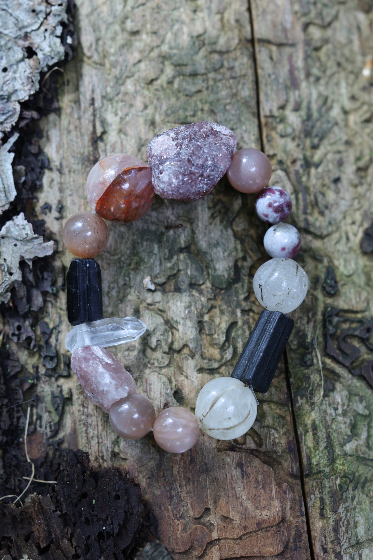 #10 🌿Witchwood Raw Stone Crystal Bracelet🌿