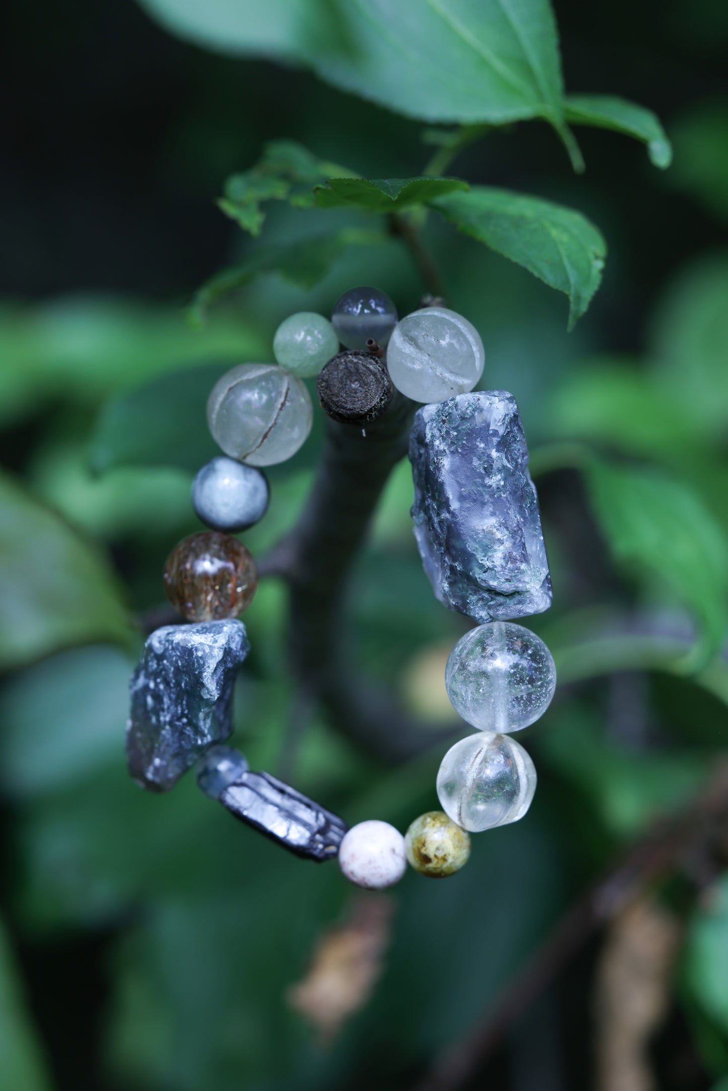 #17 🌿Witchwood Raw Stone Crystal Bracelet🌿
